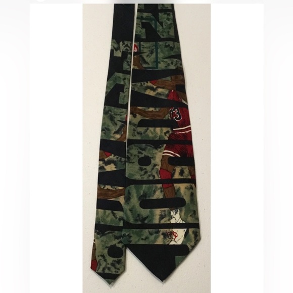 Michael Jordan Other - Vintage Michael Jordan Silk Necktie Men's Chicago Bulls Basketball Tie